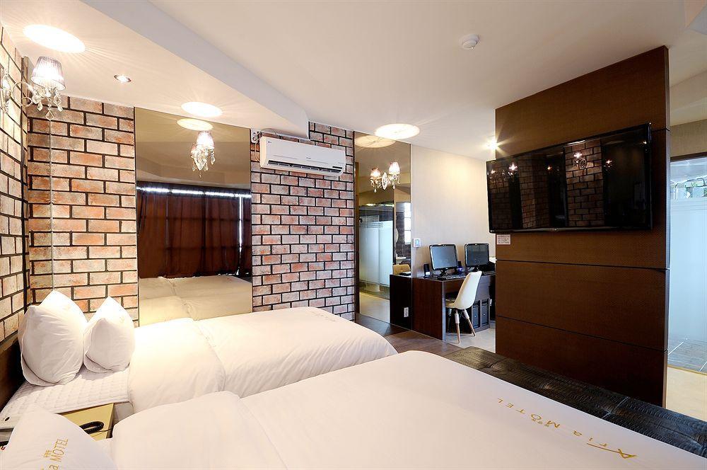 Boutique Hotel Aria Nampo Busan Exterior photo
