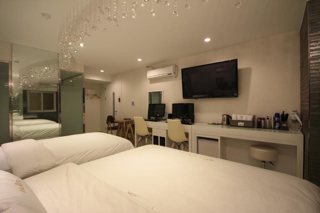 Boutique Hotel Aria Nampo Busan Exterior photo