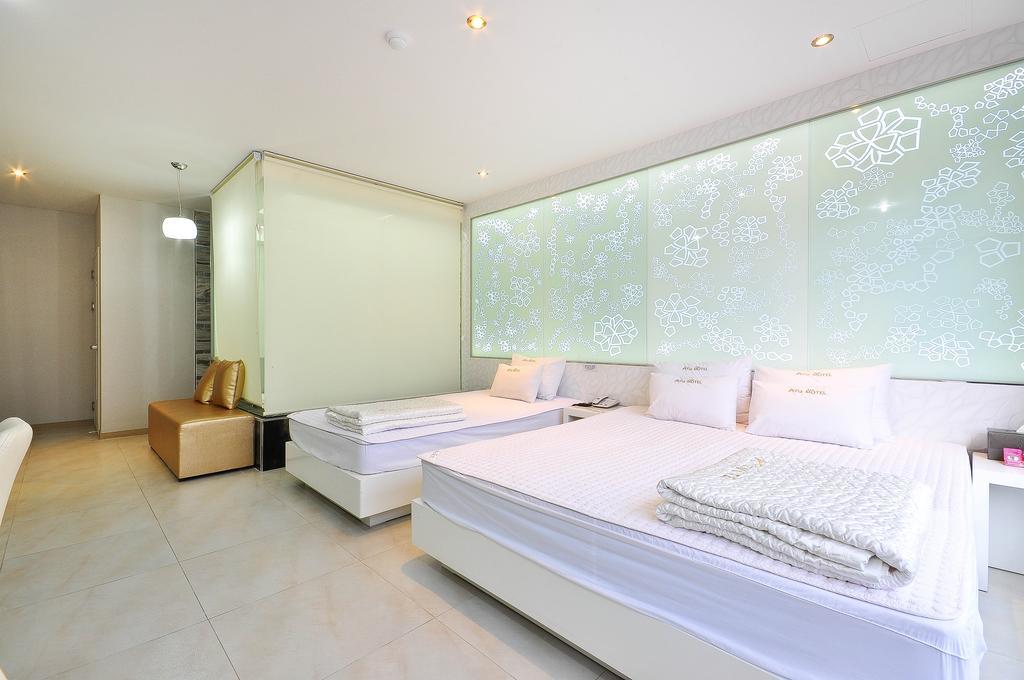 Boutique Hotel Aria Nampo Busan Exterior photo