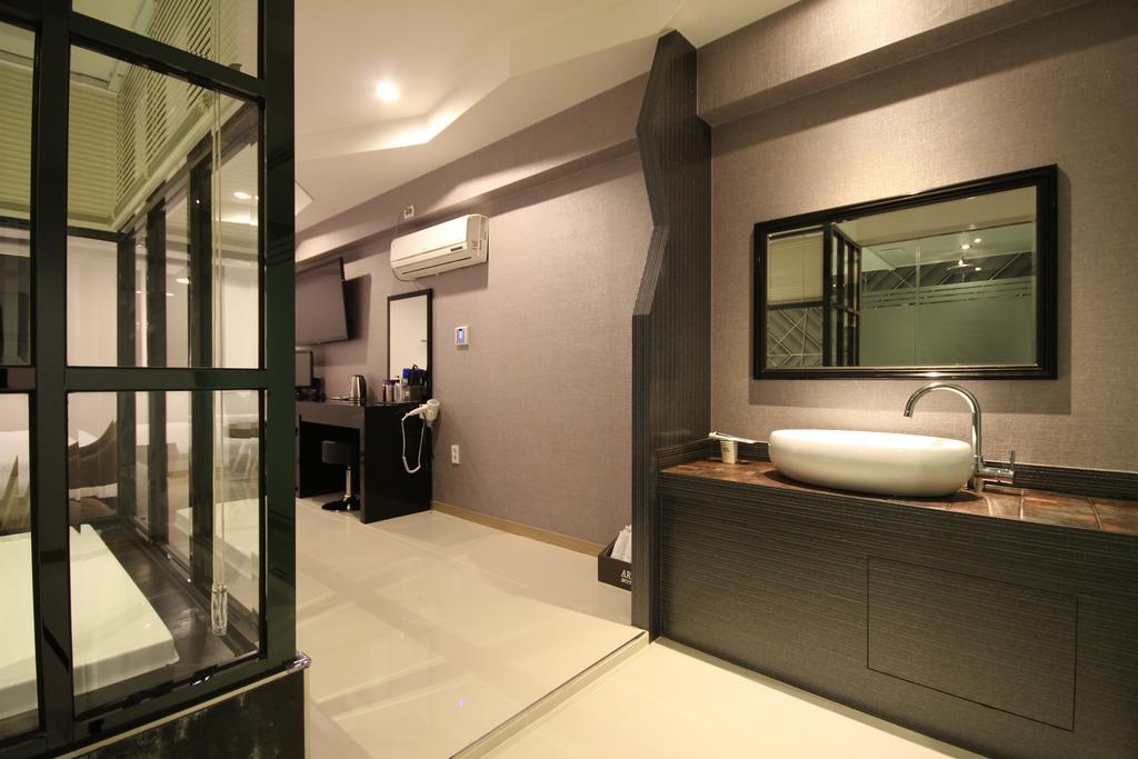 Boutique Hotel Aria Nampo Busan Exterior photo