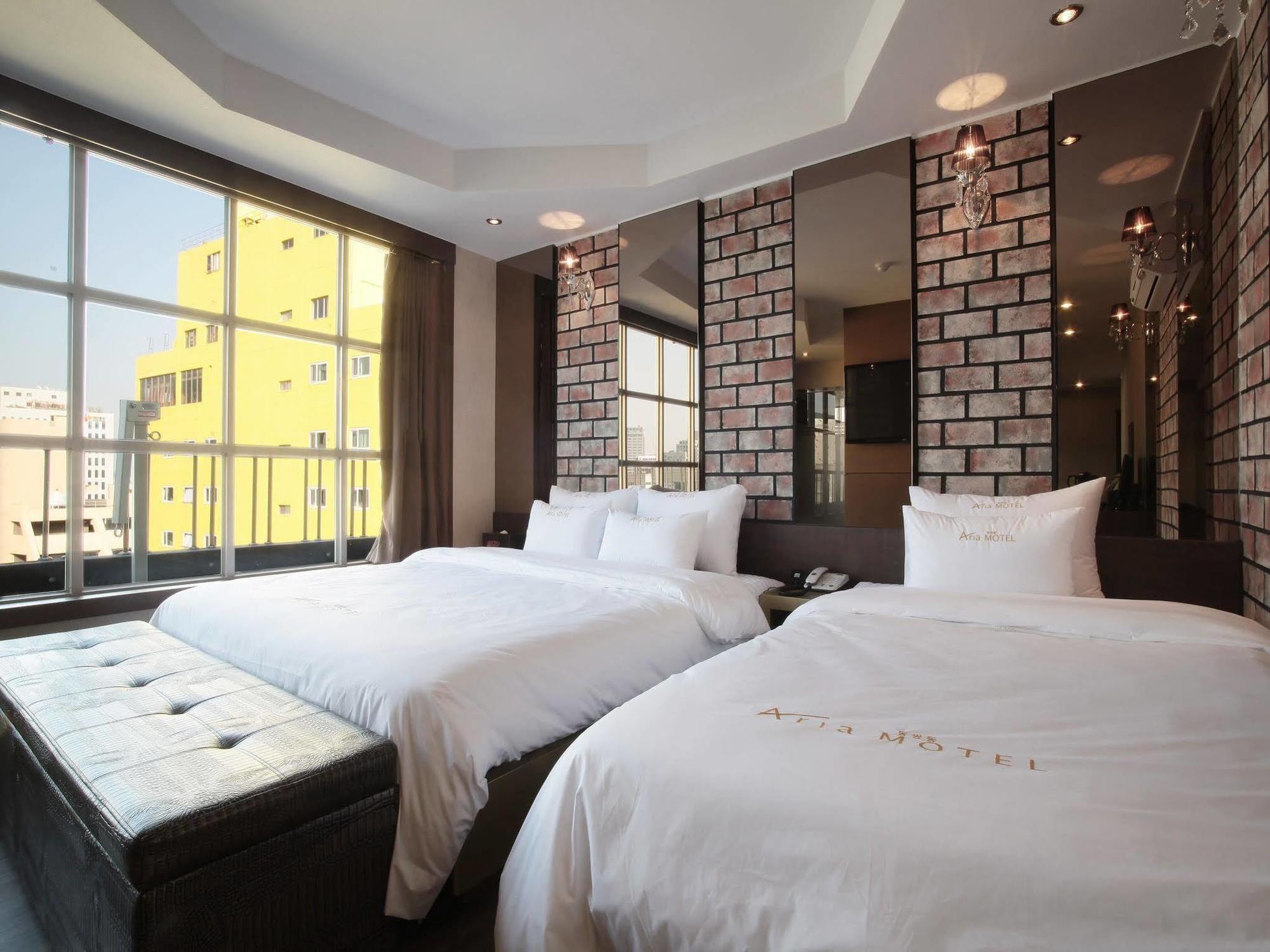 Boutique Hotel Aria Nampo Busan Exterior photo